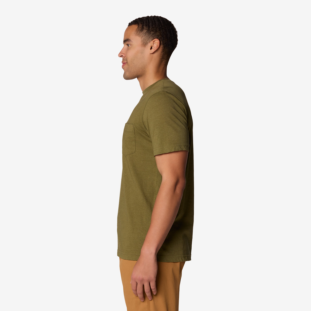 Mountain Hardwear M On Edge™ Short Sleeve T in GRÜN