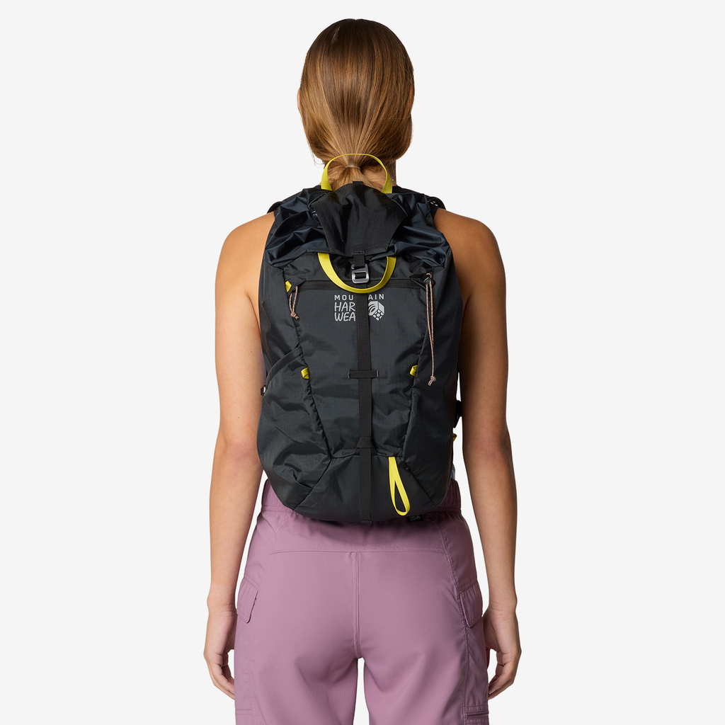 Mountain Hardwear UL™ 20 Backpack in BLAU