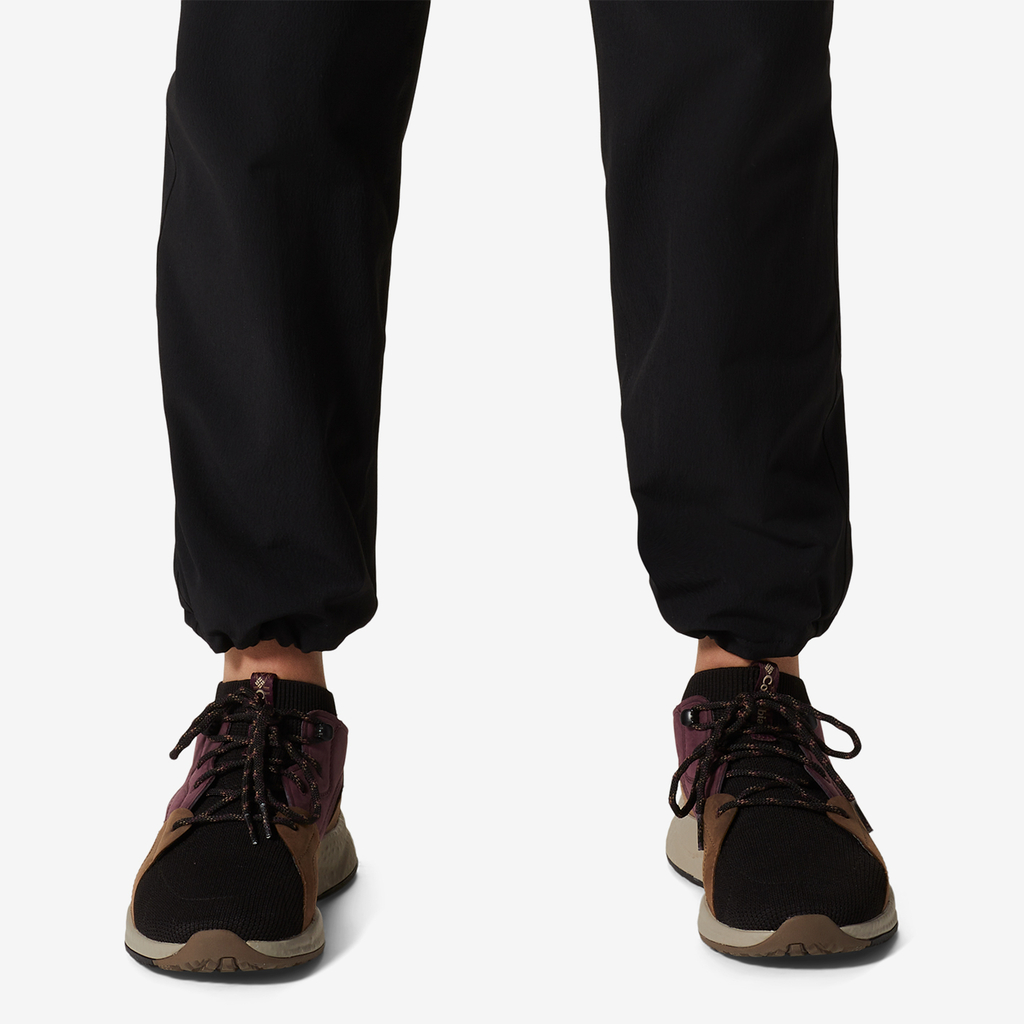 Mountain Hardwear W Yumalina™ Pant in SCHWARZ
