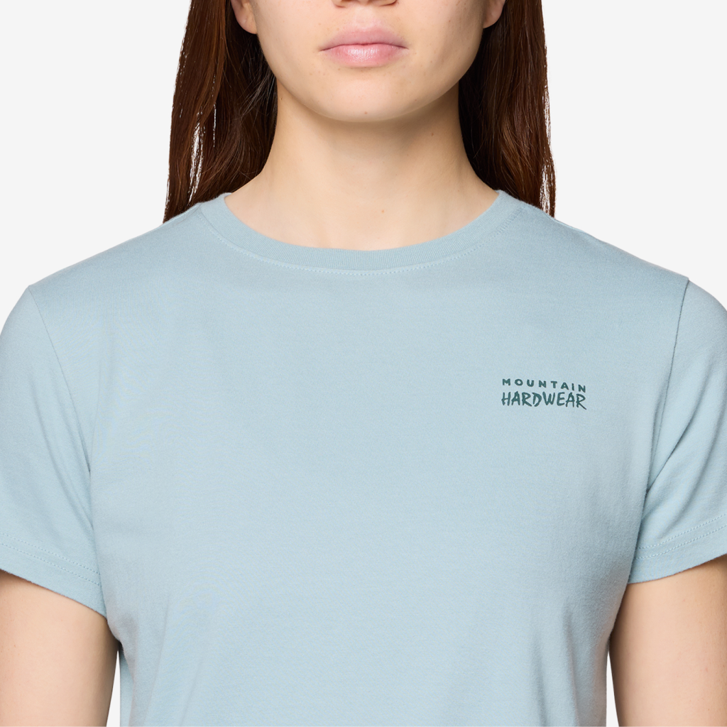Mountain Hardwear W MHW Logo™ Short Sleeve in BLAU