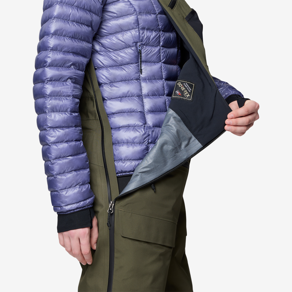 Mountain Hardwear W Boundary Ridge™ GORE-TEX Bib in GRÜN