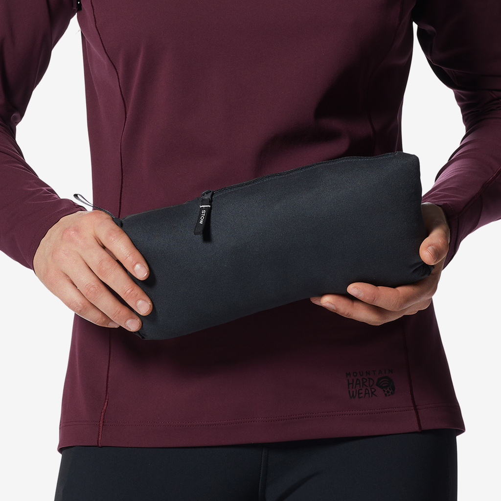 Mountain Hardwear W Stretchdown™ Light Jacket in SCHWARZ