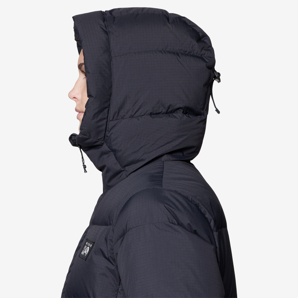 Mountain Hardwear W Nevadan™ Down Long Parka in SCHWARZ