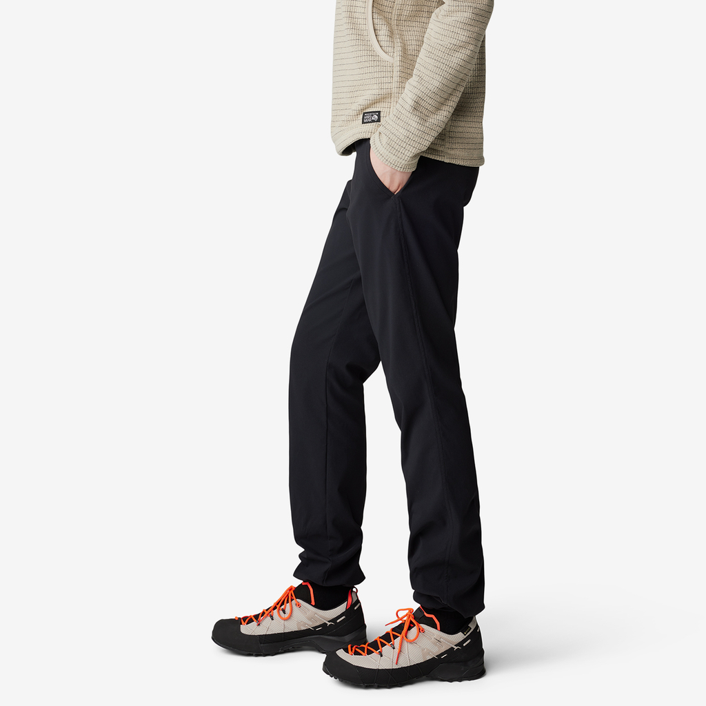 Mountain Hardwear W Dynama™ Pant in SCHWARZ