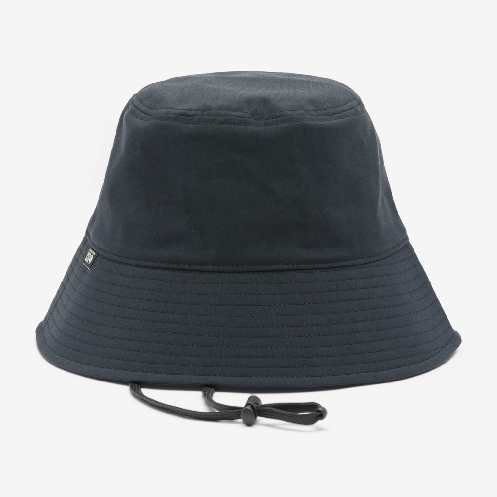 Mountain Hardwear Stryder™ Bucket Hat in SCHWARZ