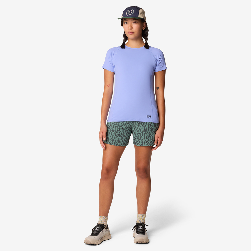 Mountain Hardwear W Dynama™ Short in GRÜN