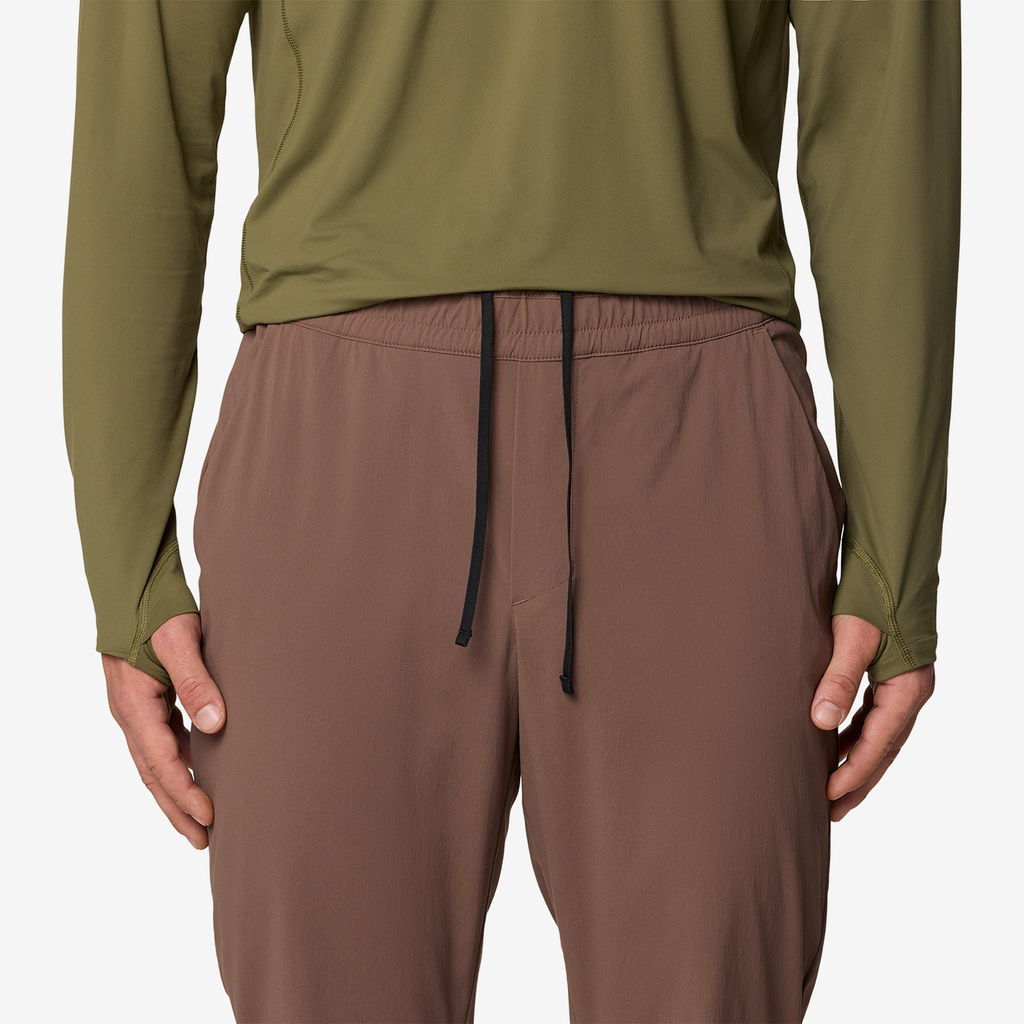 Mountain Hardwear M Send'r™Pull-on Pant in BRAUN