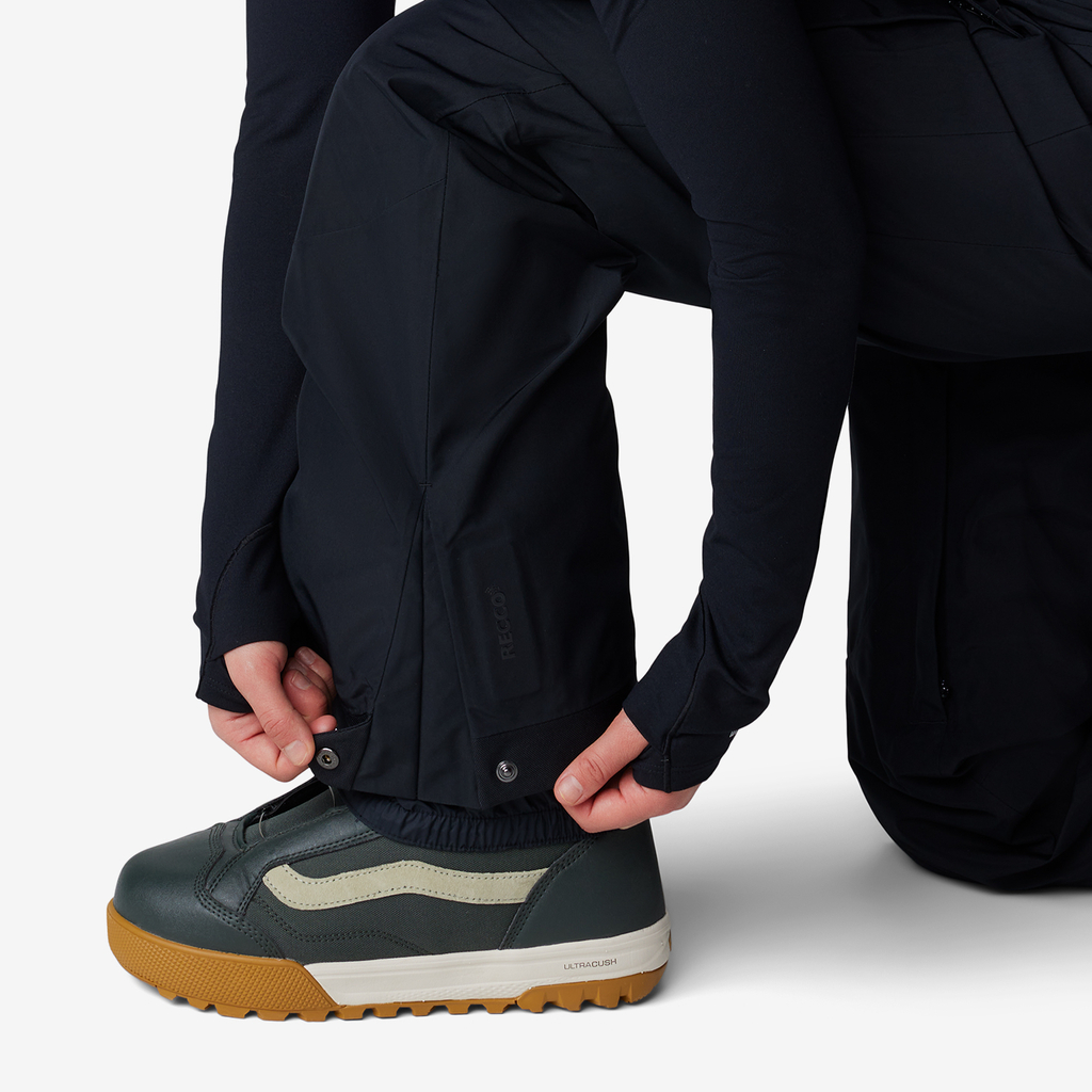 Mountain Hardwear W Cloud Bank™ GORE-TEX Pant in SCHWARZ
