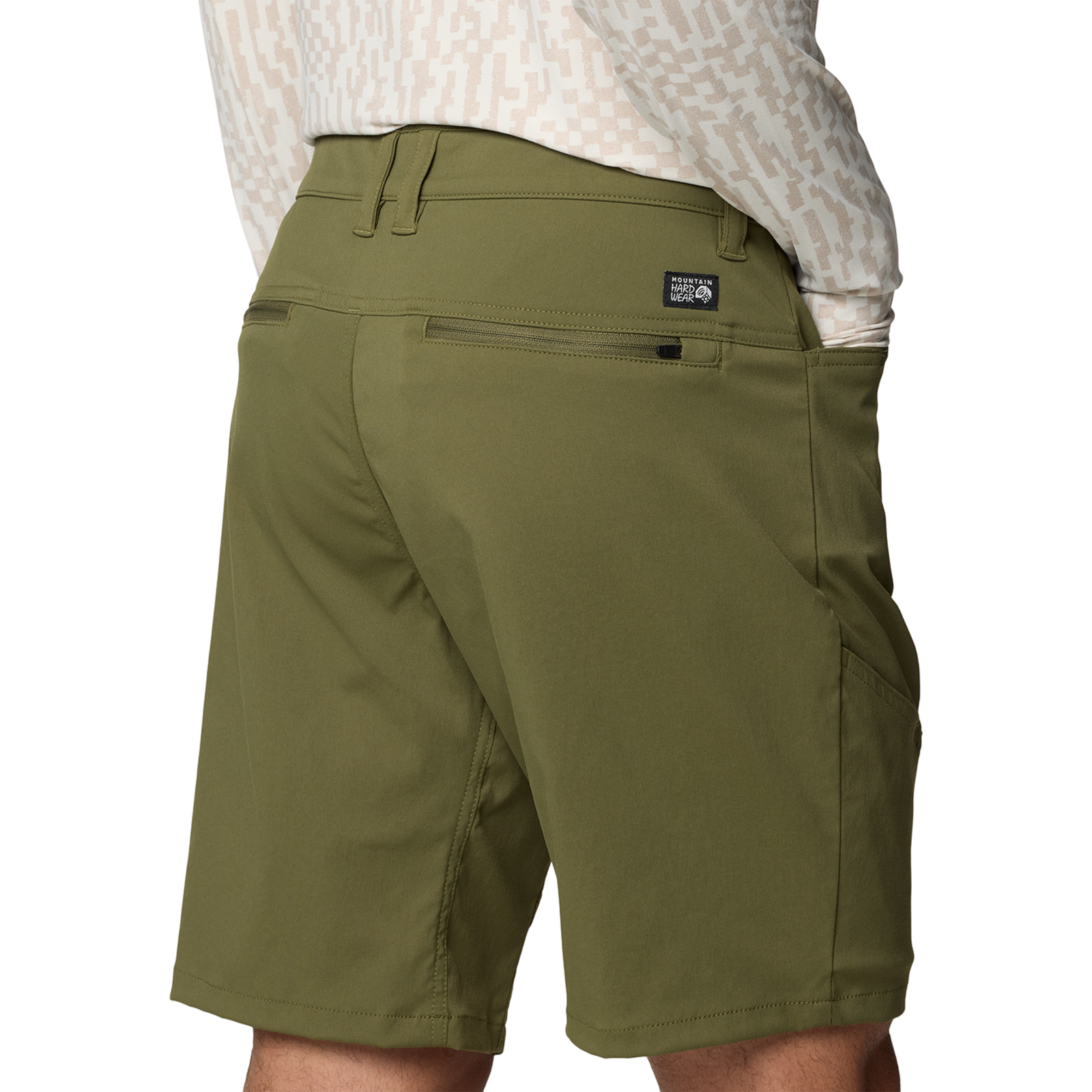 Mountain Hardwear M Hardwear AP™ Active Short in GRÜN