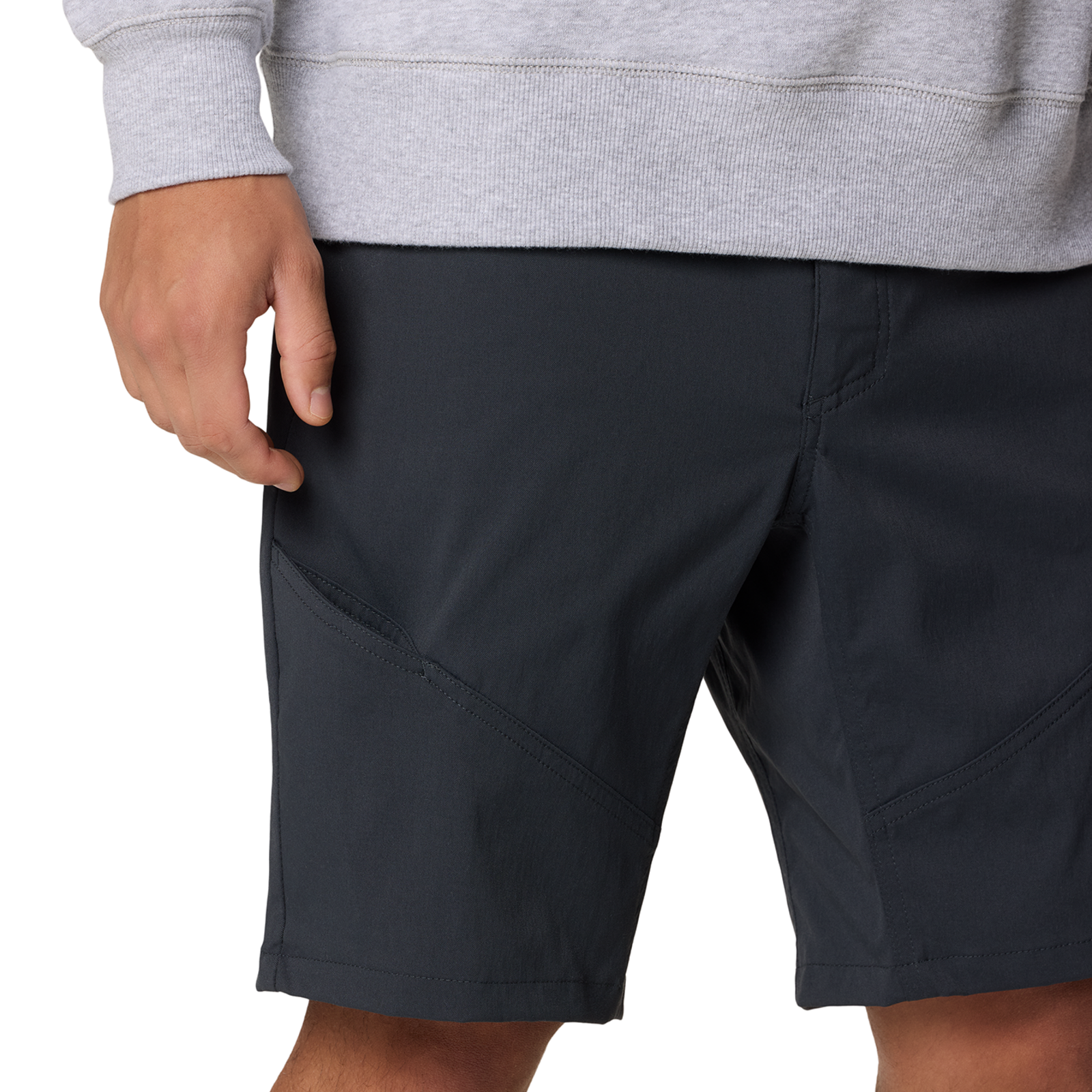 Mountain Hardwear M Hardwear AP™ Active Short in SCHWARZ