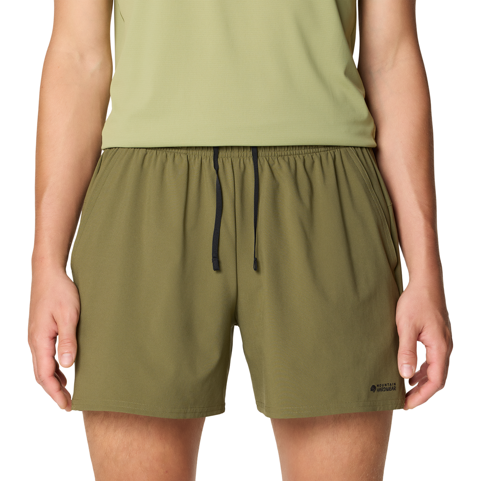 Mountain Hardwear M Shade Lite™ Short in GRÜN