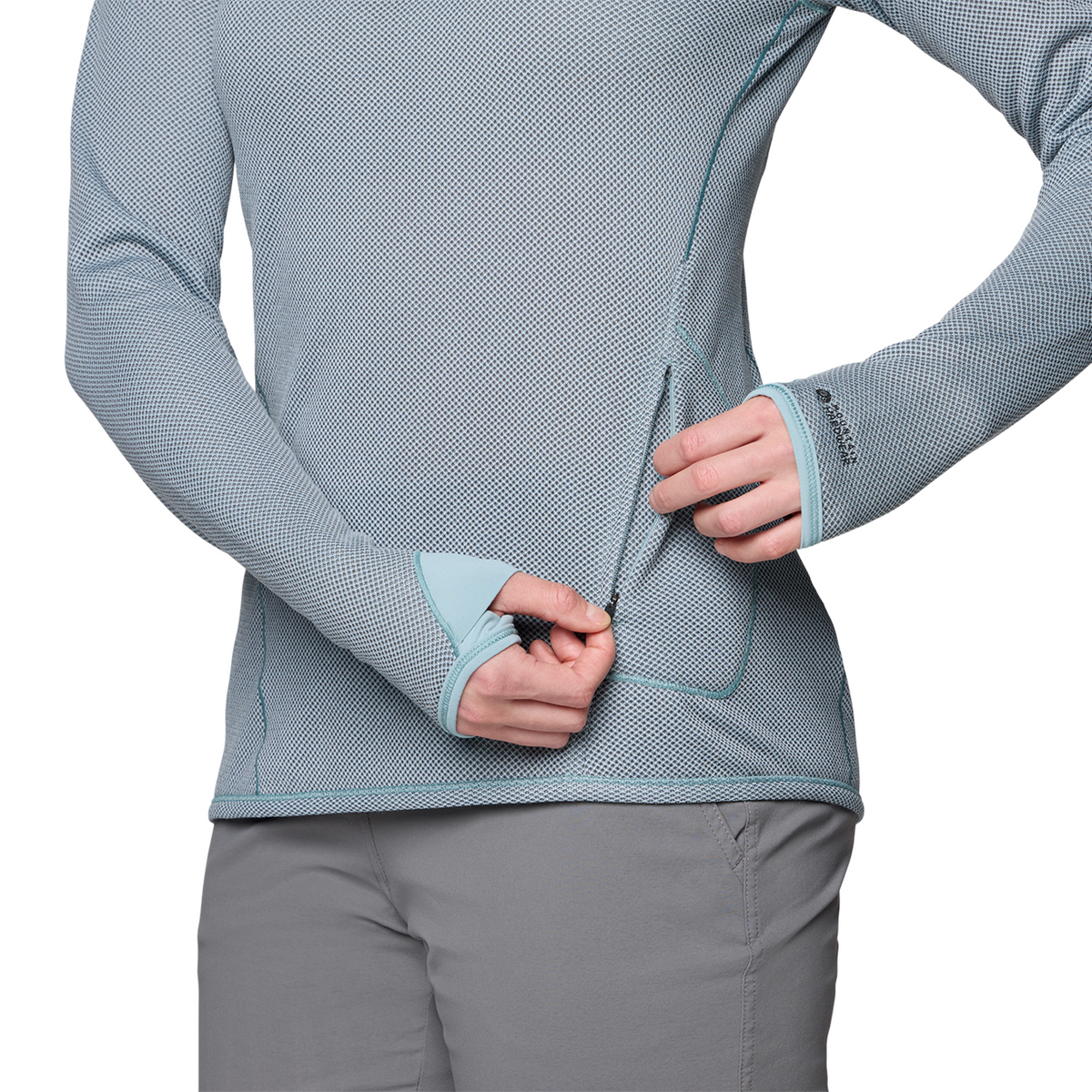 Mountain Hardwear W Airmesh™ Long Sleeve in BLAU