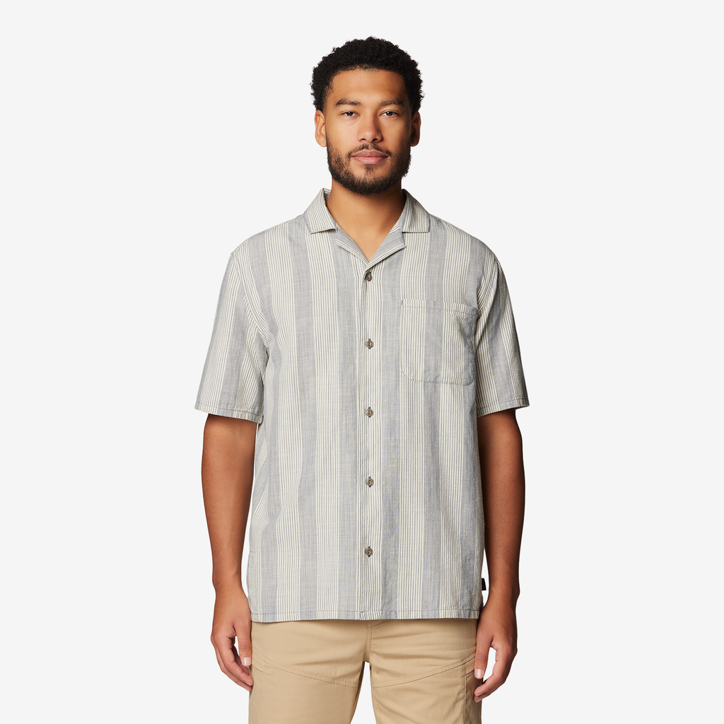 Mountain Hardwear M Cottonwood™ Camp Lite Short Sleeve Shirt in BLAU