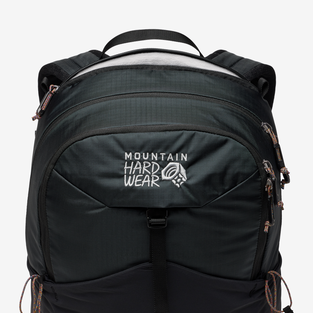 Mountain Hardwear Field Day™ 22L Backpack in BLAU