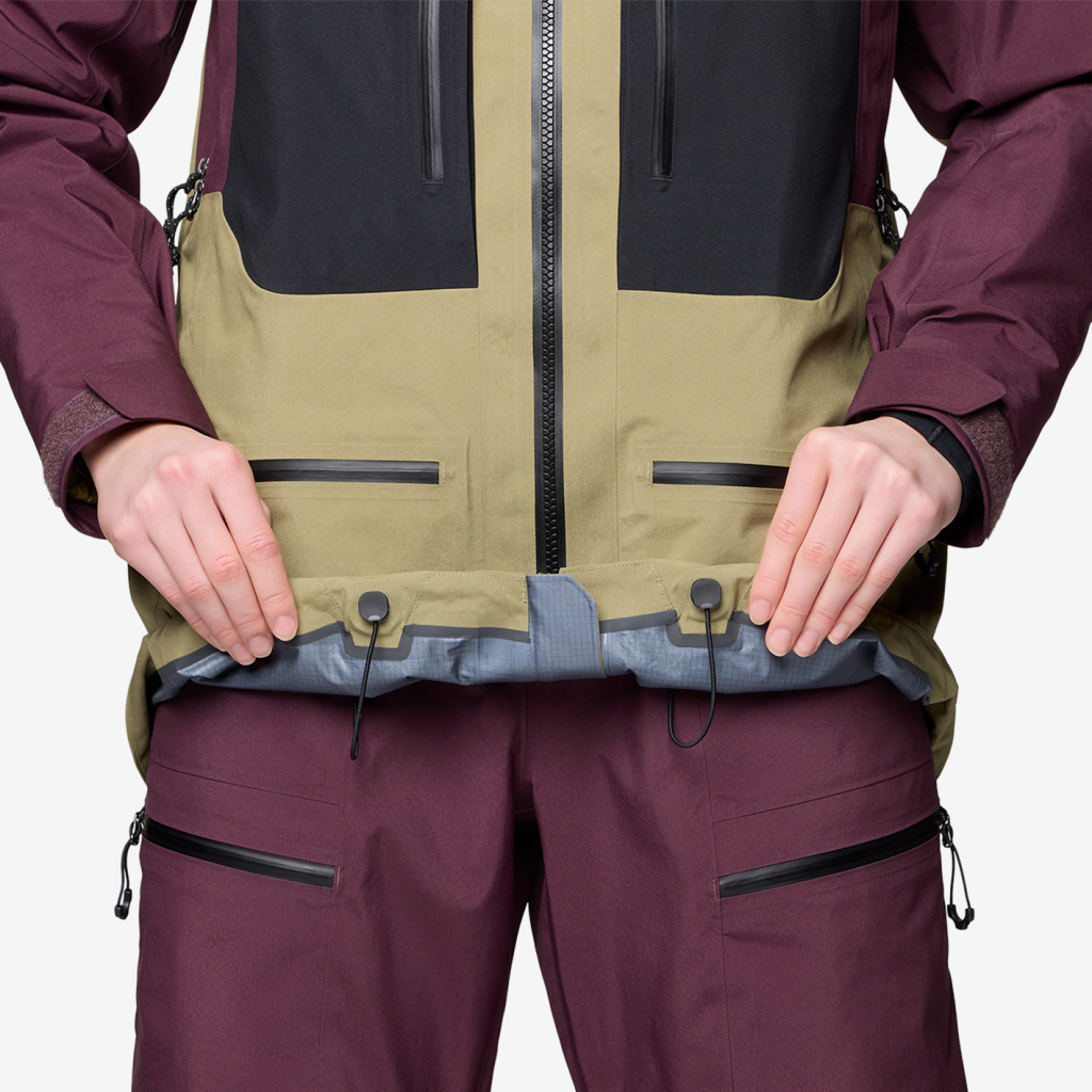 Mountain Hardwear W Mythogen™ GORE-TEX® Pro Jacket in SCHWARZ