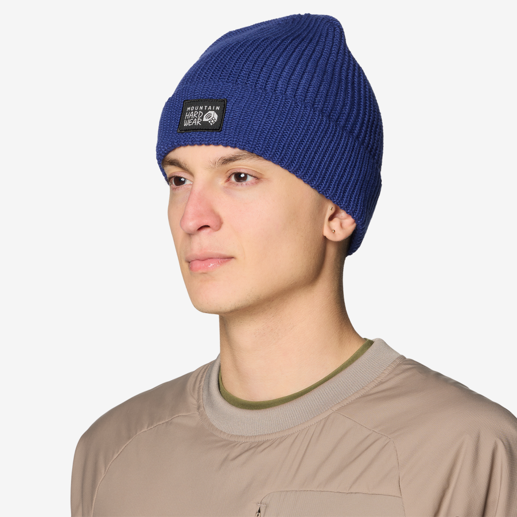 Mountain Hardwear Cabin to Curb™ Beanie in BLAU