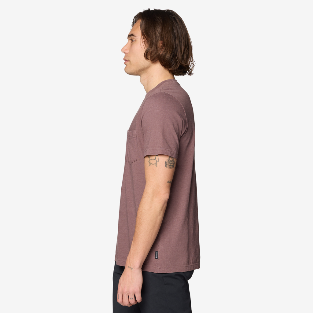 Mountain Hardwear M On Edge™ Short Sleeve T in VIOLETT