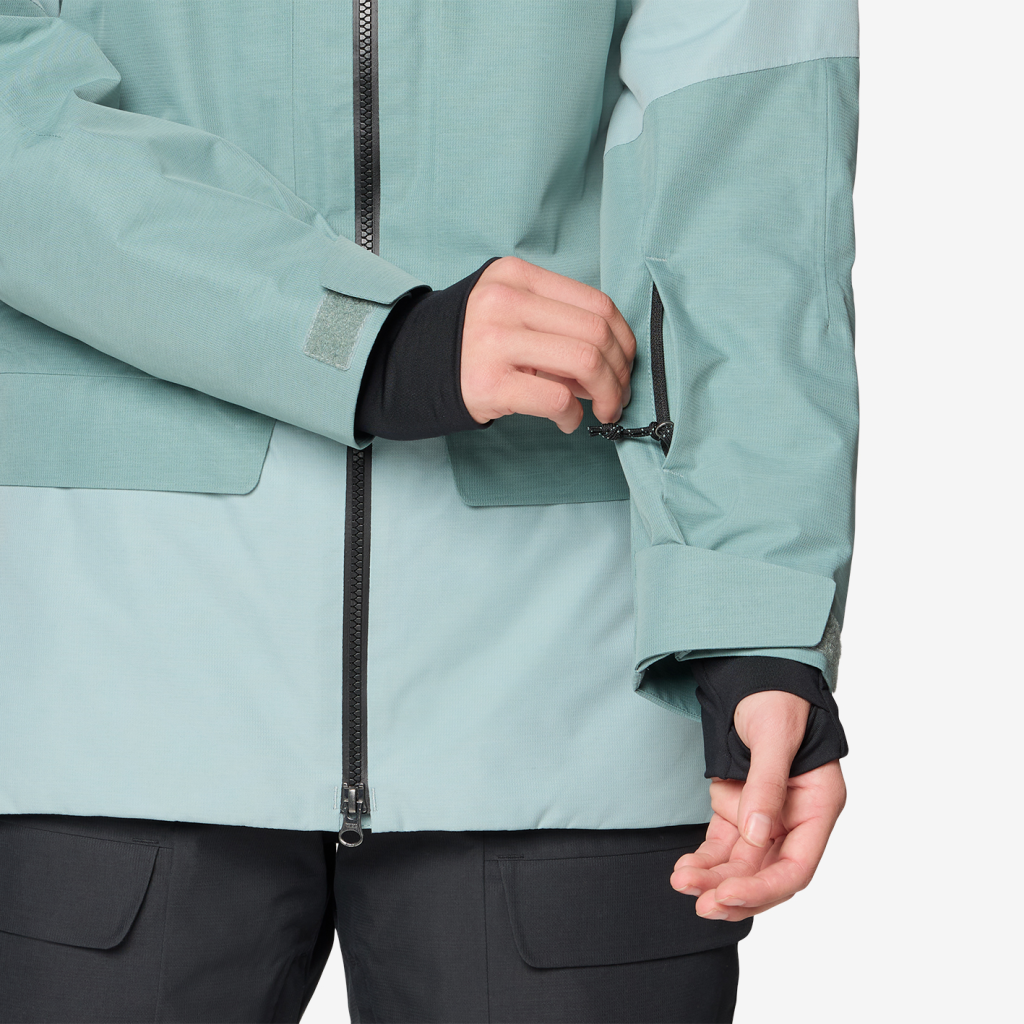 Mountain Hardwear W Cloud Bank™ GORE-TEX Jacket in BLAU