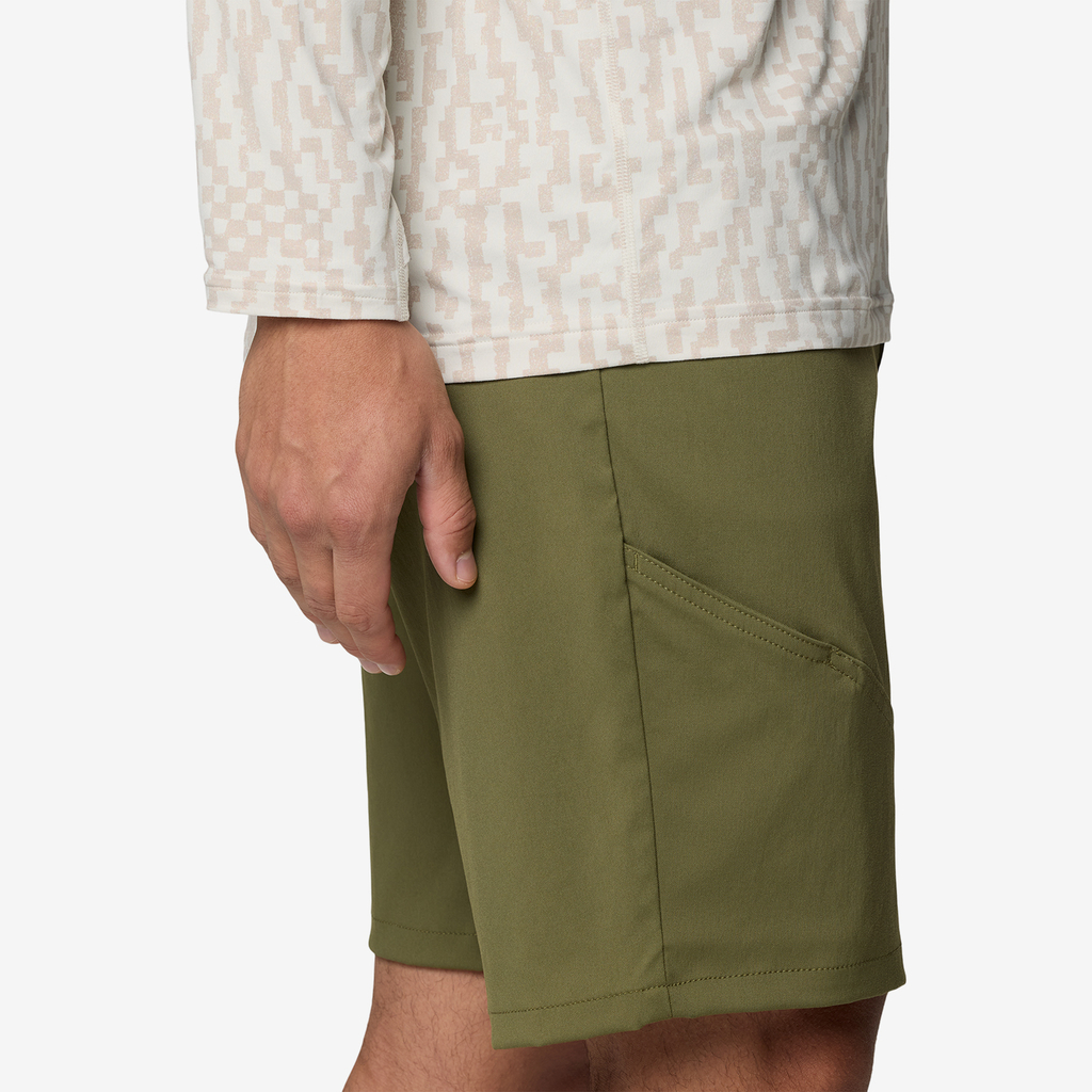 Mountain Hardwear M Hardwear AP™ Active Short in GRÜN