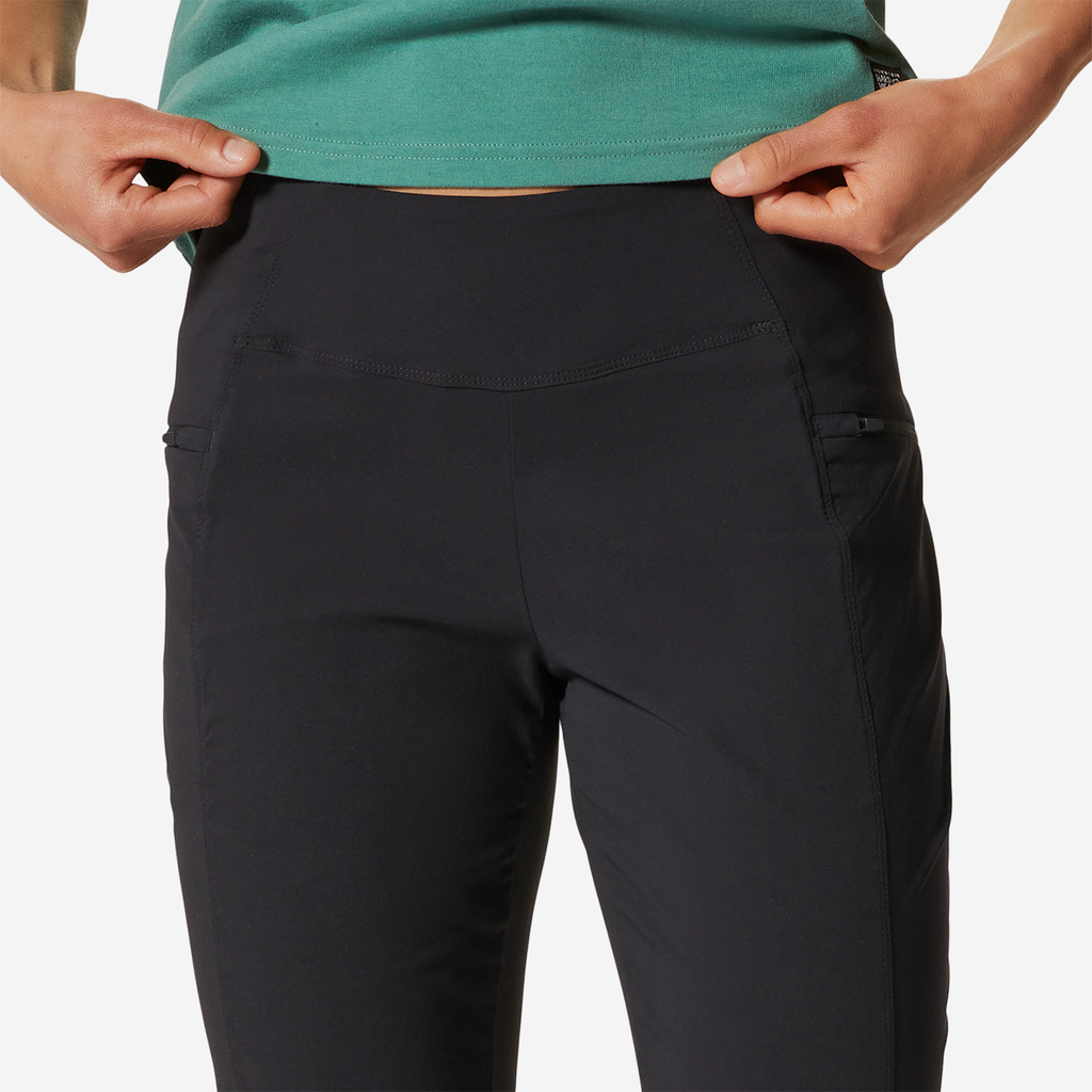 Mountain Hardwear W Dynama™ High Rise Ankle Pant in SCHWARZ
