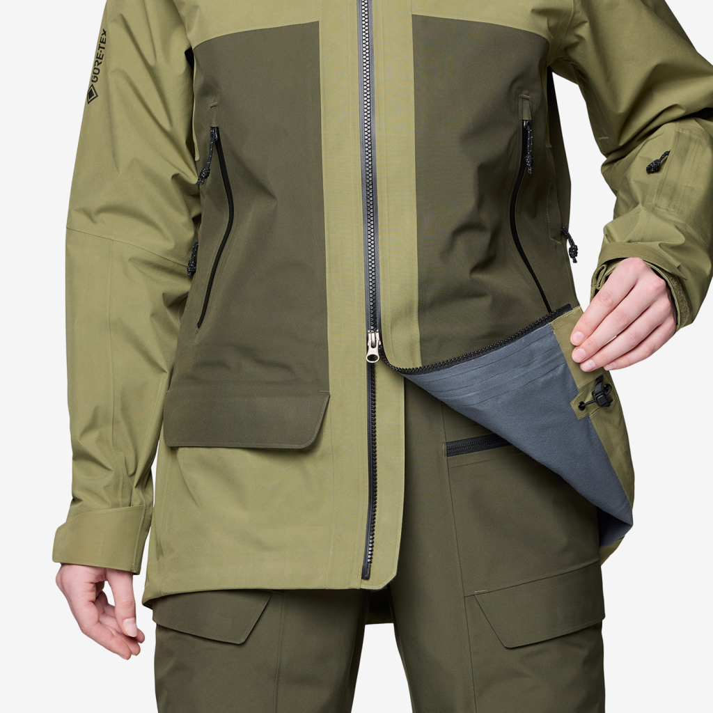 Mountain Hardwear W Boundary Ridge™ GORE-TEX Jacket in GRÜN