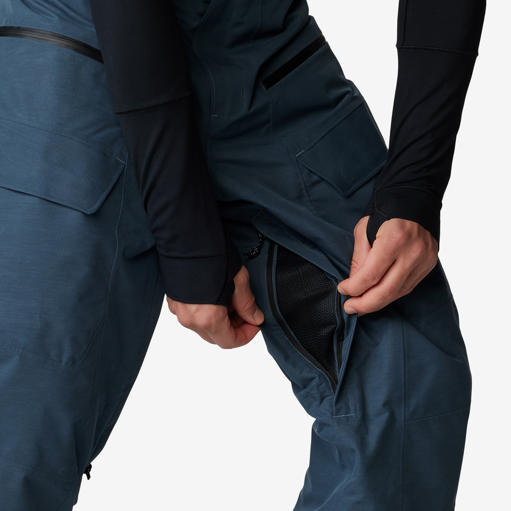 Mountain Hardwear M Cloud Bank™ GORE-TEX Pant in BLAU