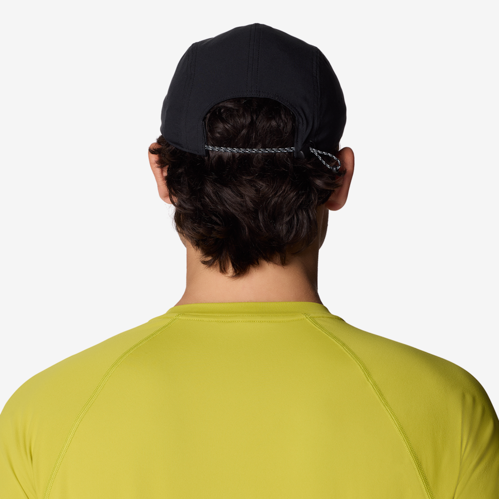 Mountain Hardwear Shade Lite™ Hat in SCHWARZ