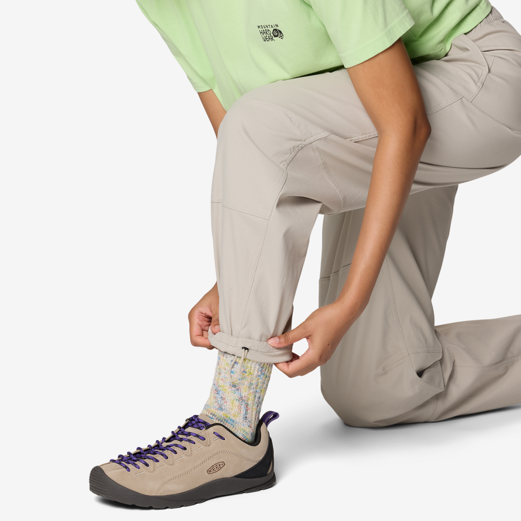 Mountain Hardwear W Rockrydge Pant in BEIGE