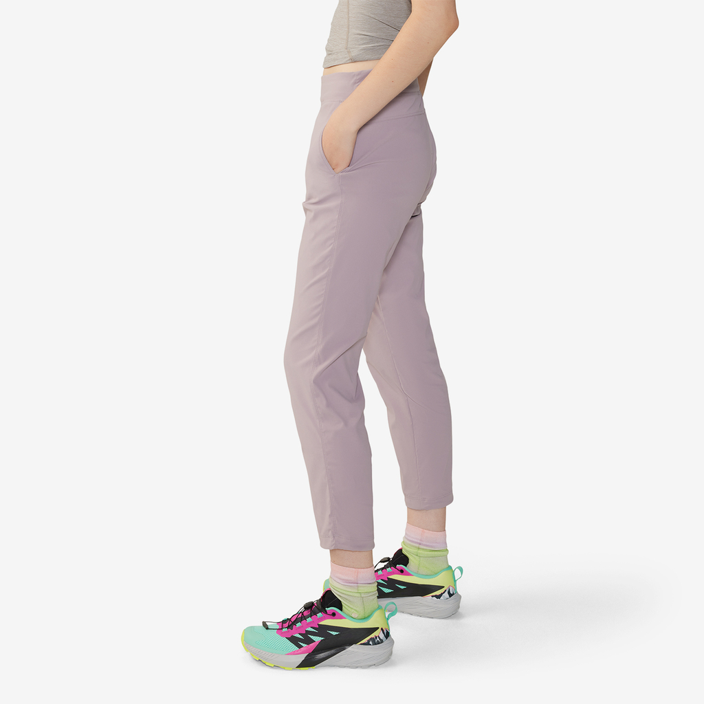 Mountain Hardwear W Dynama™ Pull-On Ankle Pant in VIOLETT