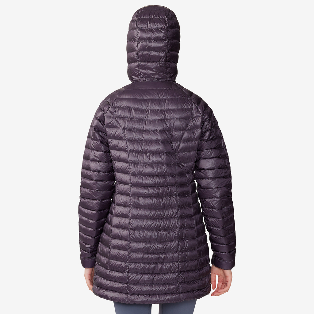 Mountain Hardwear W Ghost Whisperer™ Parka in VIOLETT