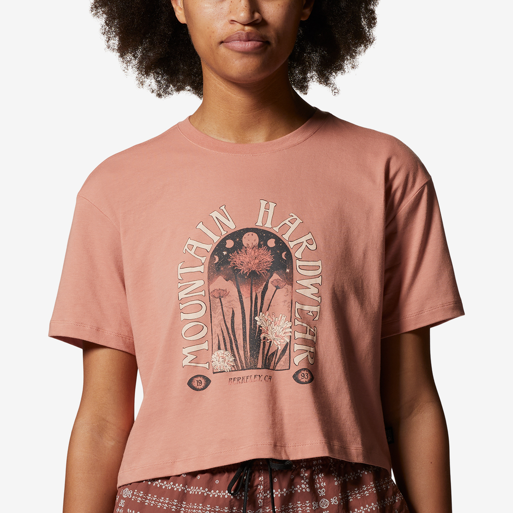 Mountain Hardwear W Alpine Flowers™ Short Sleeve Tee in PINK