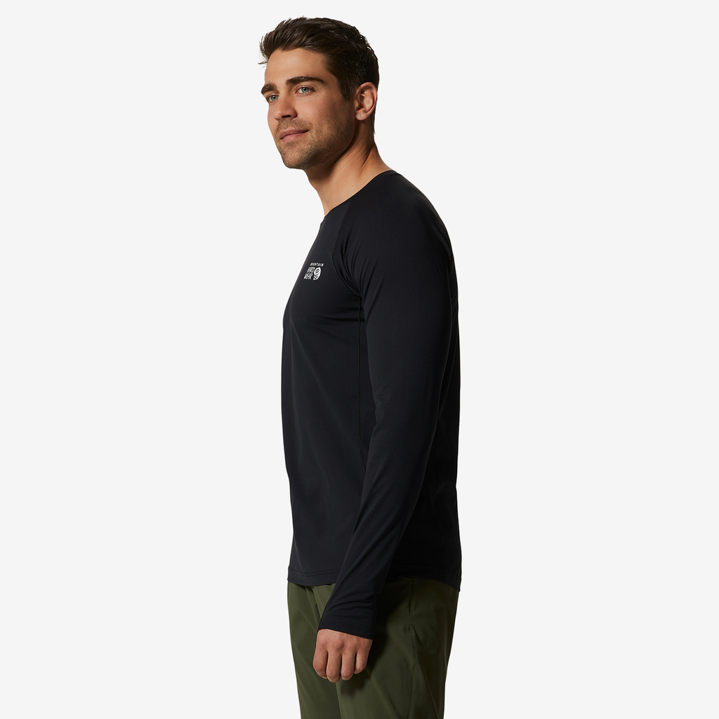 Mountain Hardwear M Mountain Stretch™ Long Sleeve in SCHWARZ