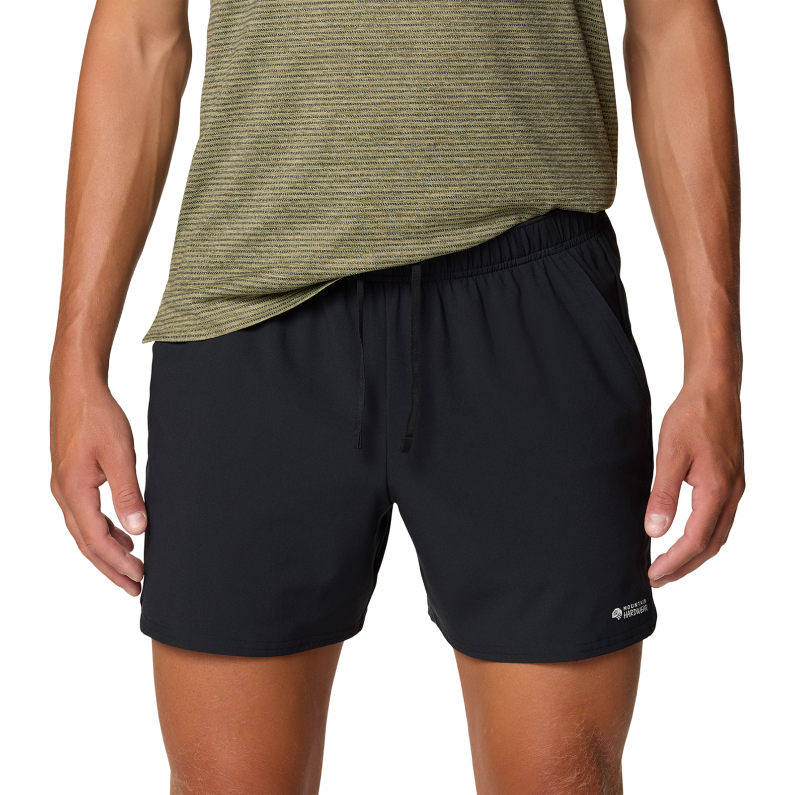 Mountain Hardwear M Shade Lite™ Short in SCHWARZ