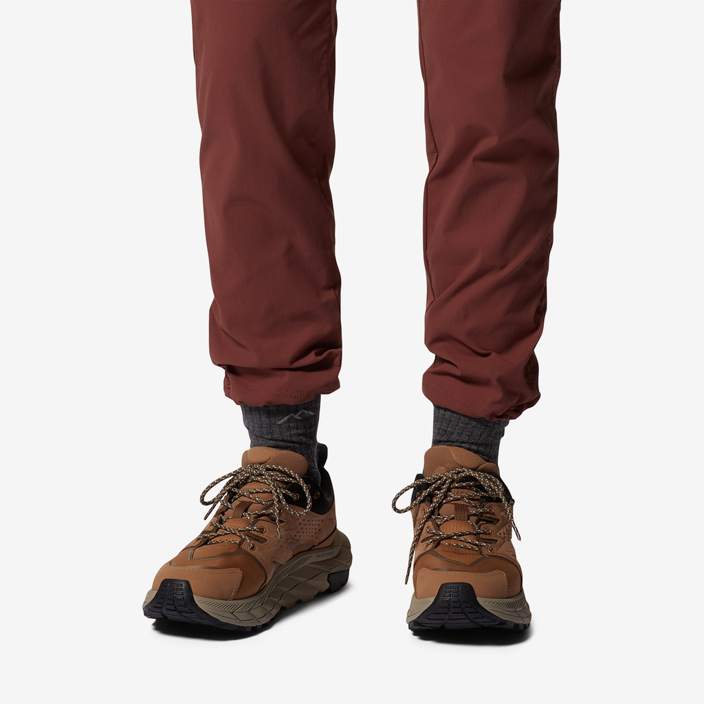 Mountain Hardwear W Dynama™ Pull-On Ankle Pant in ROT