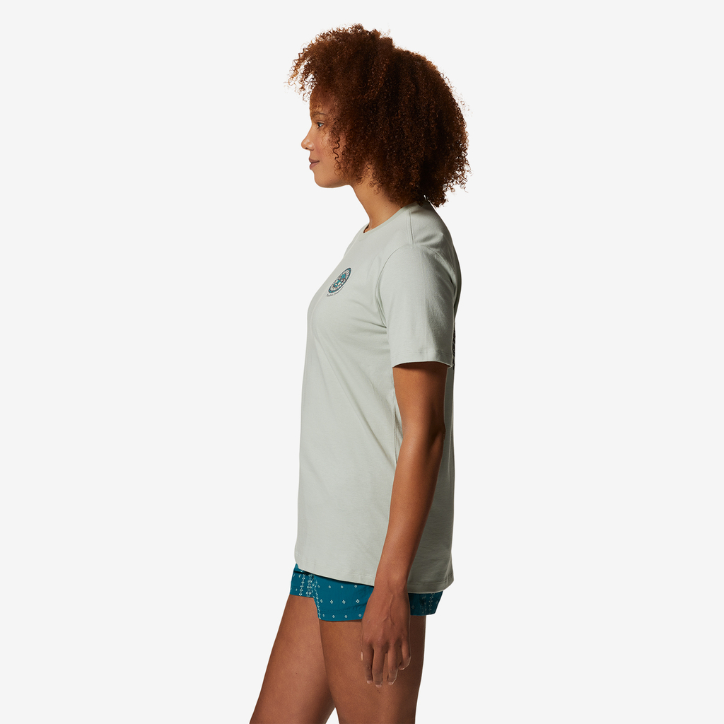 Mountain Hardwear W Kea Earth™ Short Sleeve Tee in GRÜN