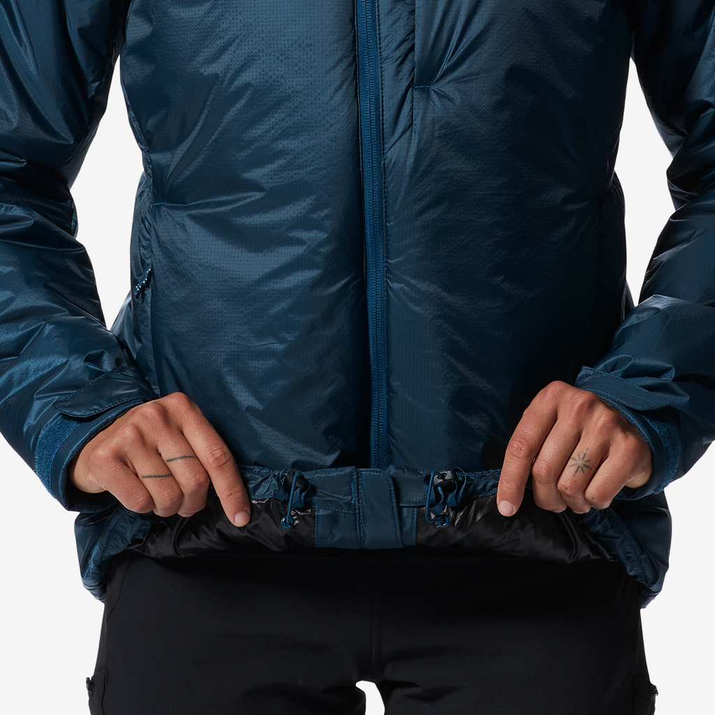 Mountain Hardwear W Compressor™ Hoody in BLAU