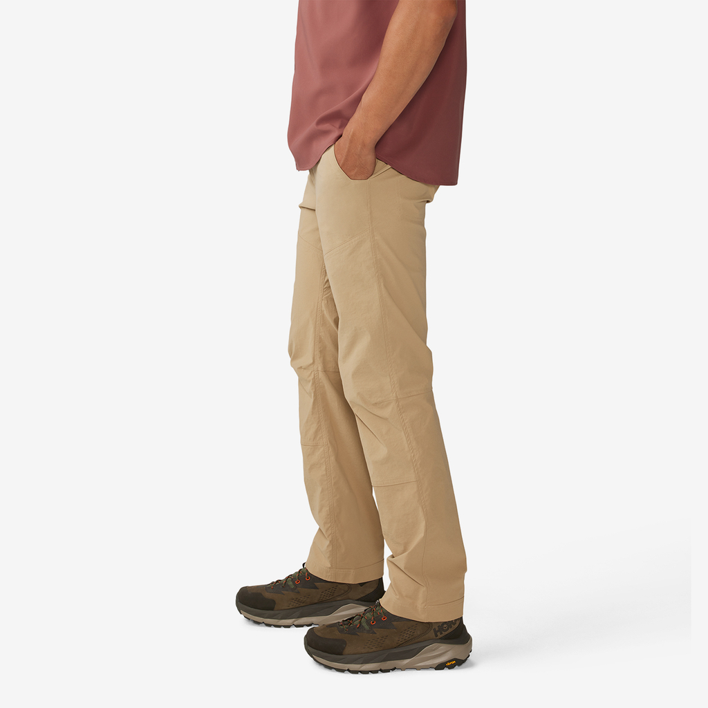 Mountain Hardwear M Basin™ Trek Pant in BEIGE