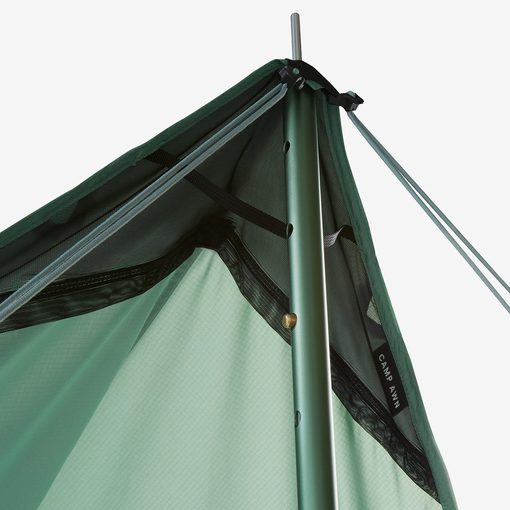 Mountain Hardwear Camp Awn™ Shelter in GRÜN