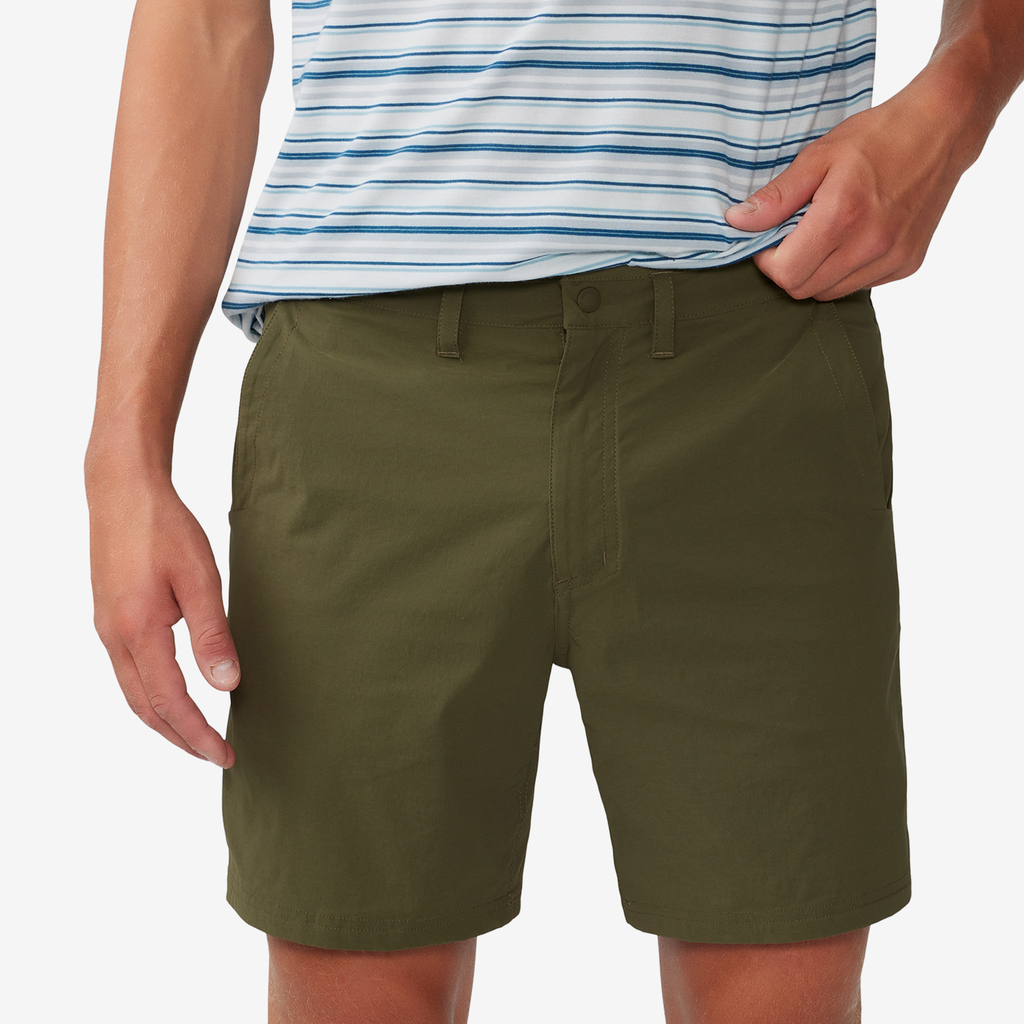 Mountain Hardwear M Basin Trek Short für Herren in GRÜN