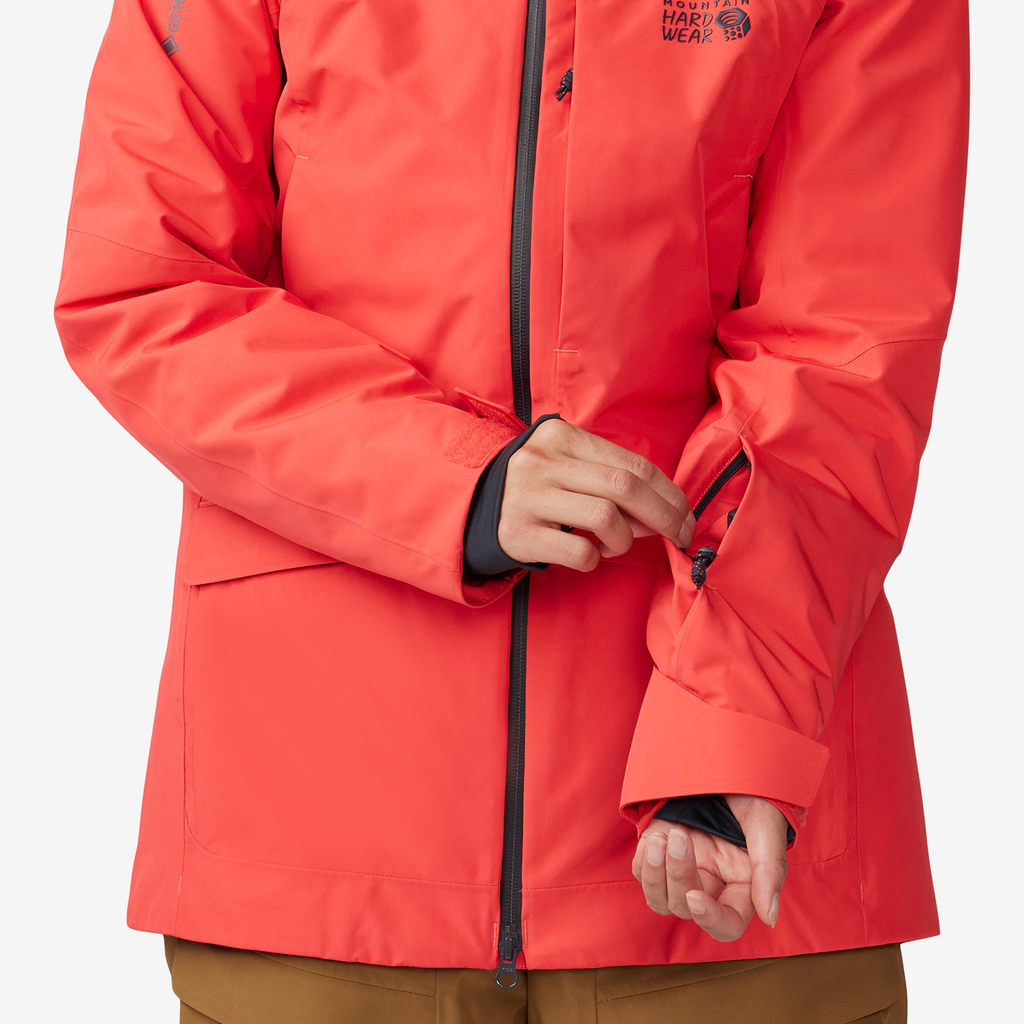 Mountain Hardwear W Cloud Bank™ GORE-TEX Jacket in PINK