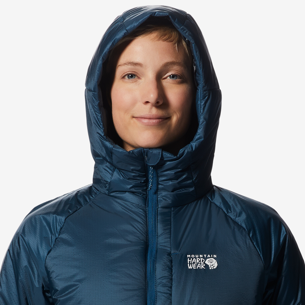 Mountain Hardwear W Compressor™ Hoody in BLAU