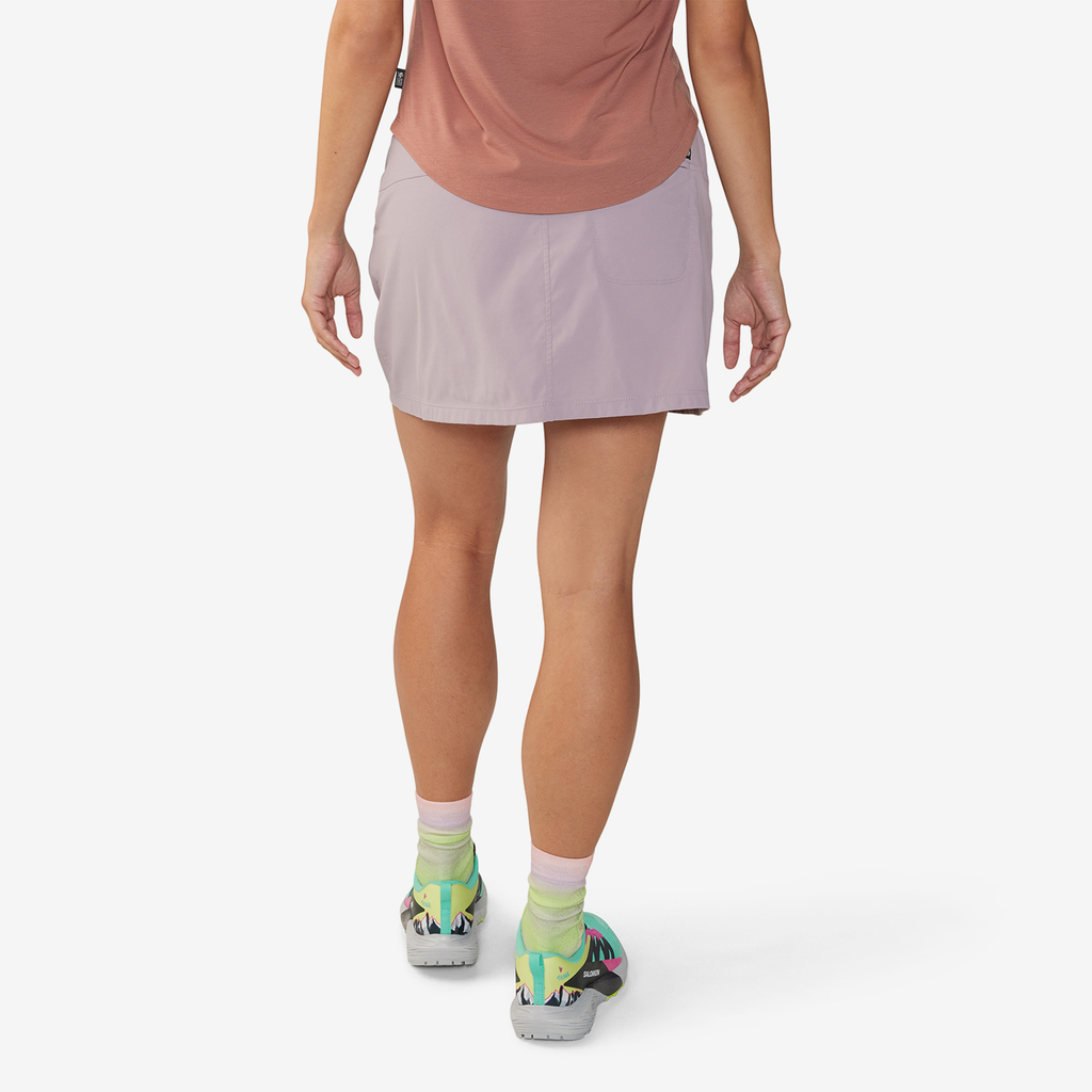 Mountain Hardwear W Dynama™ Skort in VIOLETT