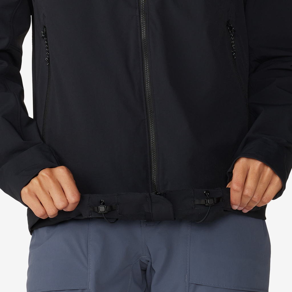 Mountain Hardwear W Chockstone™ Alpine LT Hooded Jacket in SCHWARZ