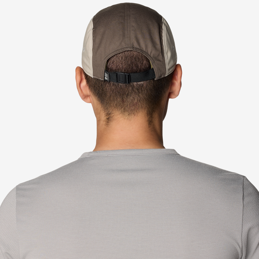 Mountain Hardwear Canvas Camp Hat in GRÜN