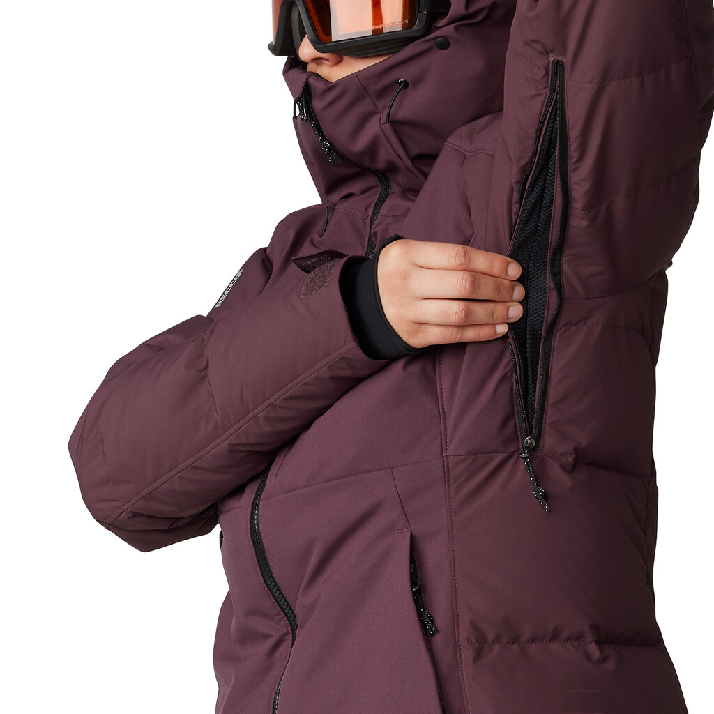 Mountain Hardwear - W Powder Maven™ Down Jacket - blackberry 513